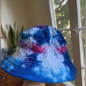 Tie dyed bucket hat